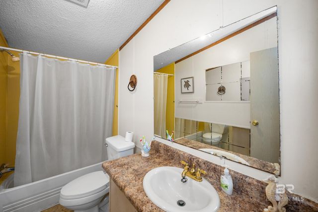 1858 Suavez Drive, Lillian, AL 36549