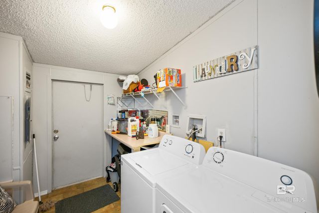 1858 Suavez Drive, Lillian, AL 36549