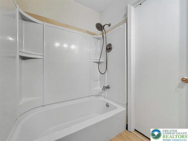 1333 Ridge Trail, Forks Twp, PA 18040