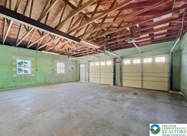 1333 Ridge Trail, Forks Twp, PA 18040