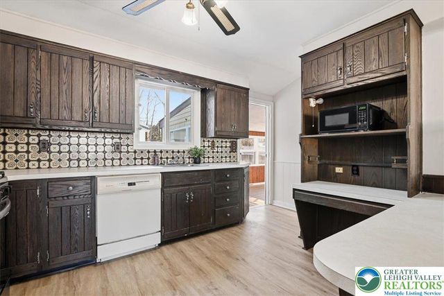 1333 Ridge Trail, Forks Twp, PA 18040