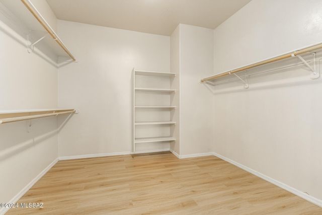 7104 W Amber Burst Court, Tucson, AZ 85743