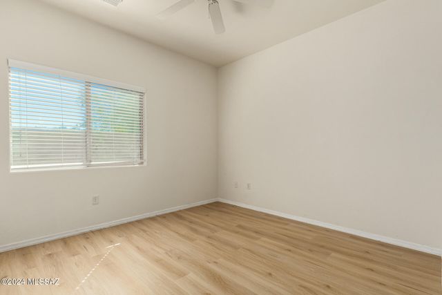 7104 W Amber Burst Court, Tucson, AZ 85743