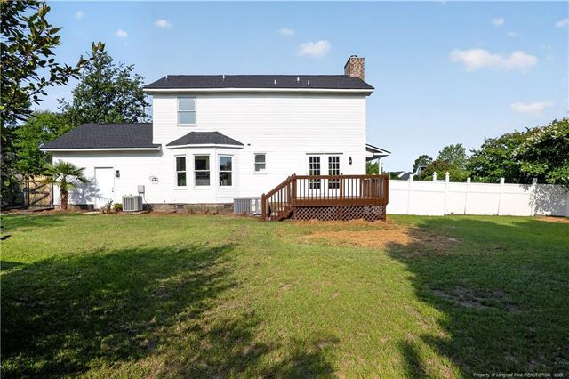 201 Laketree Boulevard, Spring Lake, NC 28390