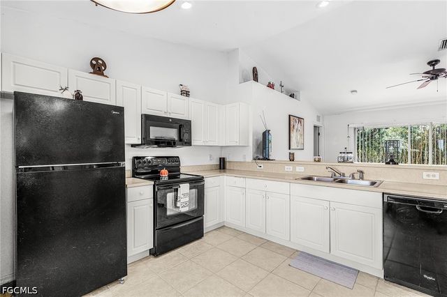 307 NE 25th TER, Cape Coral, FL 33909