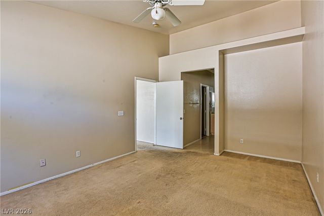 211 Crown Imperial Street, Henderson, NV 89074