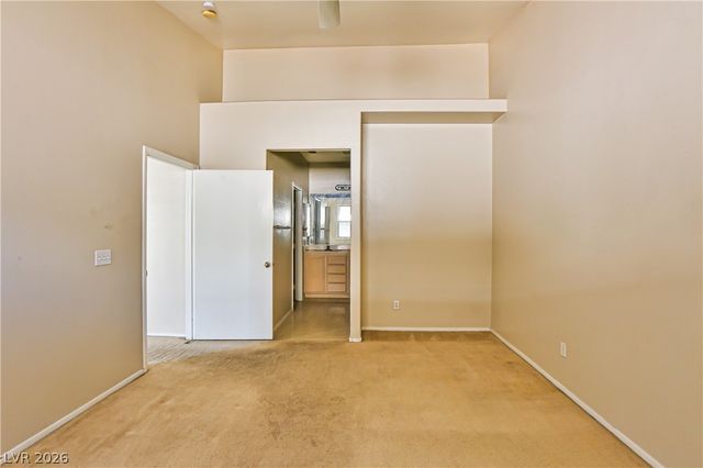 211 Crown Imperial Street, Henderson, NV 89074
