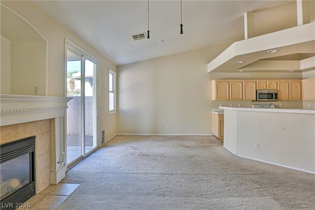 211 Crown Imperial Street, Henderson, NV 89074