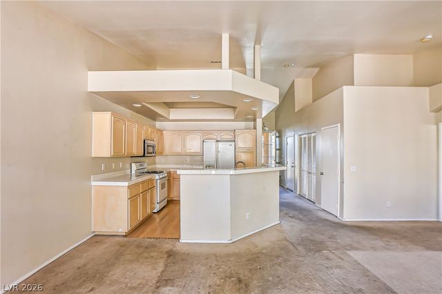 211 Crown Imperial Street, Henderson, NV 89074