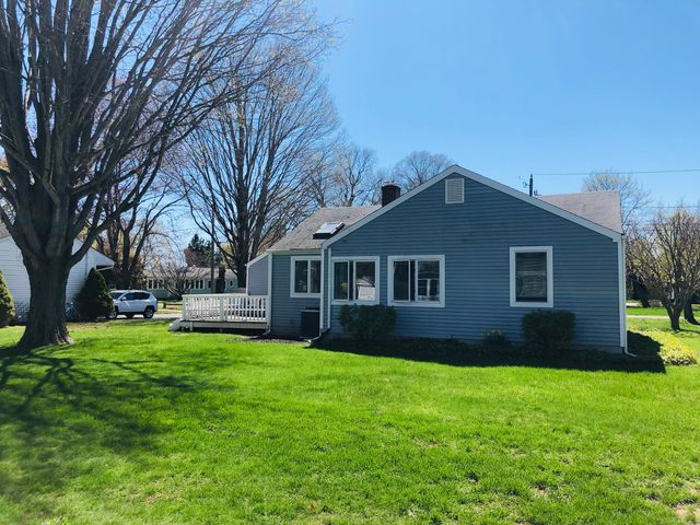 55 Overshores Drive West, Madison, CT 06443