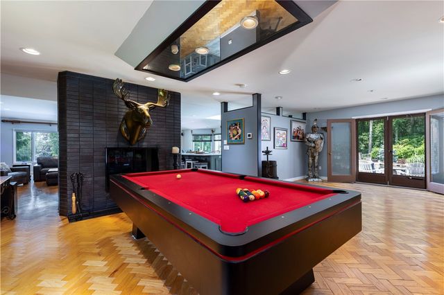 140 White Birch Circle, Scituate, RI 02831