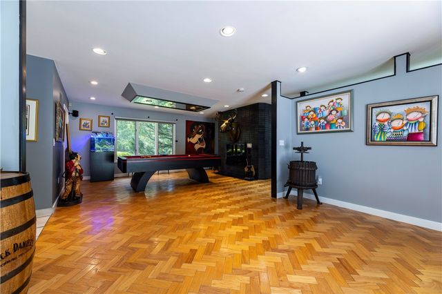 140 White Birch Circle, Scituate, RI 02831