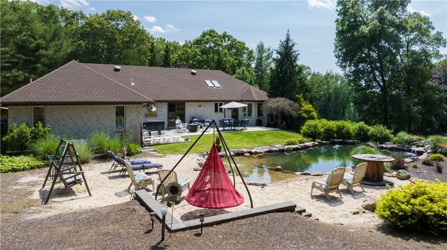 140 White Birch Circle, Scituate, RI 02831