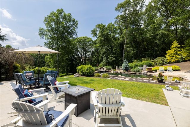 140 White Birch Circle, Scituate, RI 02831