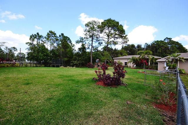 17569 N 89th Place N, Loxahatchee, FL 33470