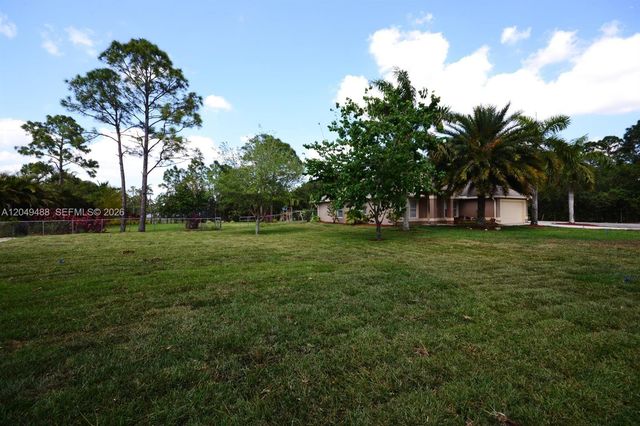 17569 N 89th Place N, Loxahatchee, FL 33470