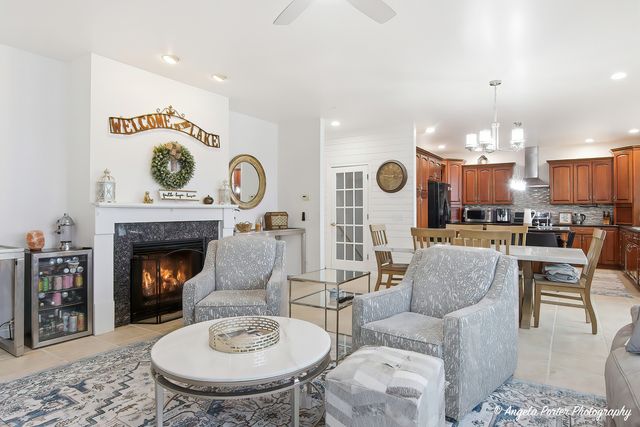 3704 W Lake Shore Drive, Wonder Lake, IL 60097