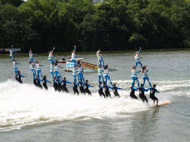 3704 W Lake Shore Drive, Wonder Lake, IL 60097