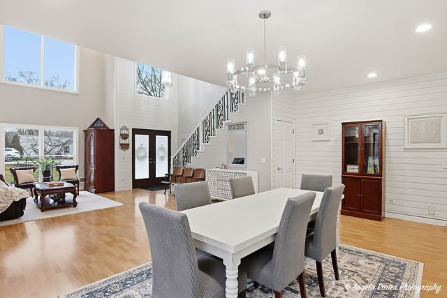 3704 W Lake Shore Drive, Wonder Lake, IL 60097