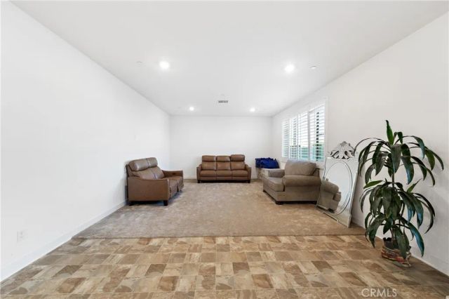 30842 White Pines, Menifee, CA 92584