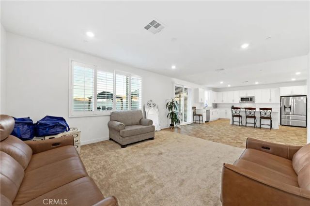 30842 White Pines, Menifee, CA 92584