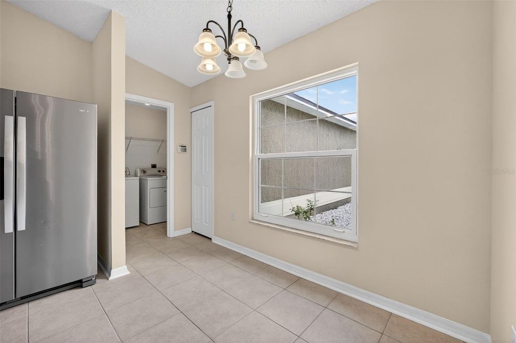 Image 10 of property listing at 3343 CALDWELL STREET, Deltona, FL 32738