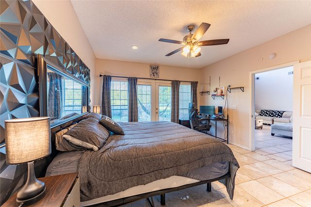 1010 NE 17th Street, Paris, TX 75460