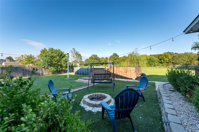 1010 NE 17th Street, Paris, TX 75460