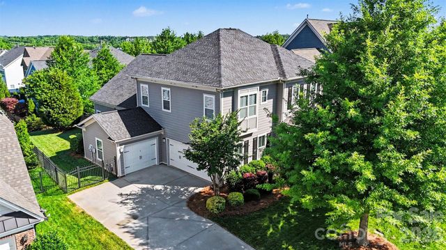 221 Hampton Trail Drive, Fort Mill, SC 29708