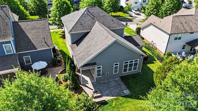 221 Hampton Trail Drive, Fort Mill, SC 29708