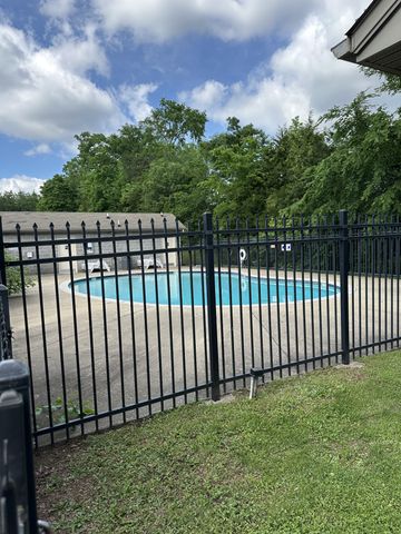 1140 Brittany Park Ln, Antioch, TN 37013