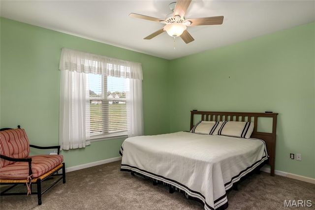 10 Thoreau Court, O'fallon, MO 63366