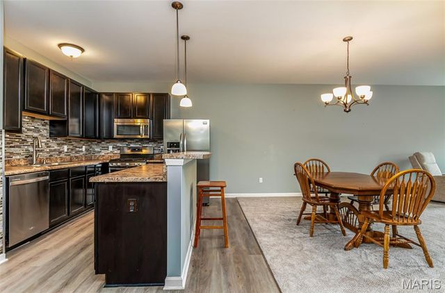 10 Thoreau Court, O'fallon, MO 63366