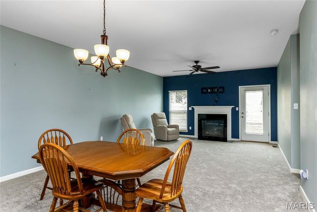 10 Thoreau Court, O'fallon, MO 63366