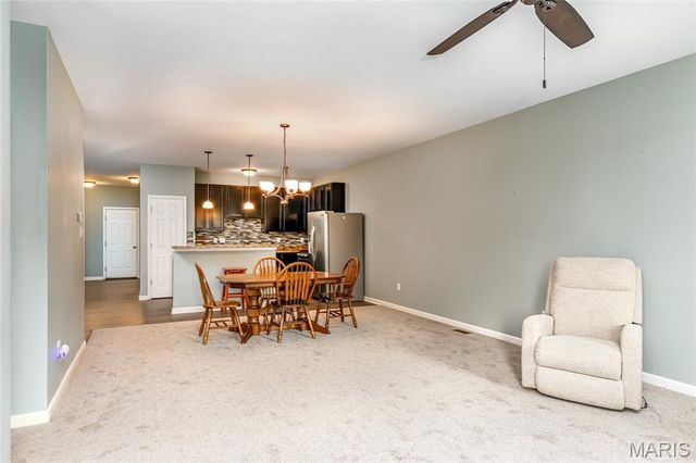 10 Thoreau Court, O'fallon, MO 63366