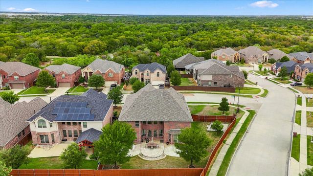 901 Hartford Court, Roanoke, TX 76262