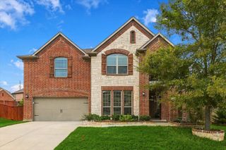901 Hartford Court, Roanoke, TX 76262