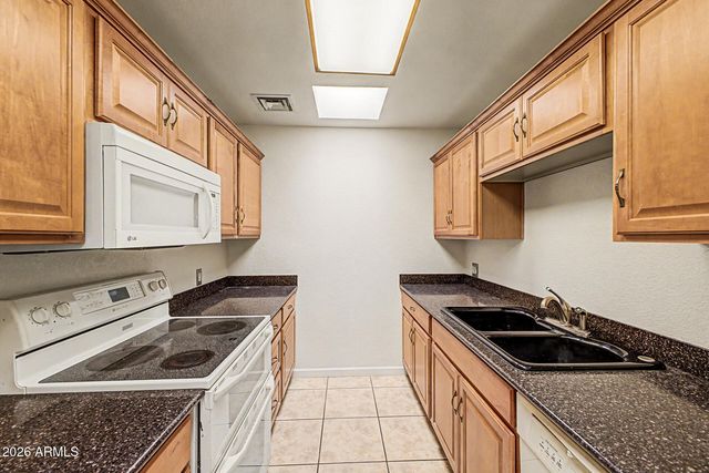 14300 W BELL Road 440, Surprise, AZ 85374
