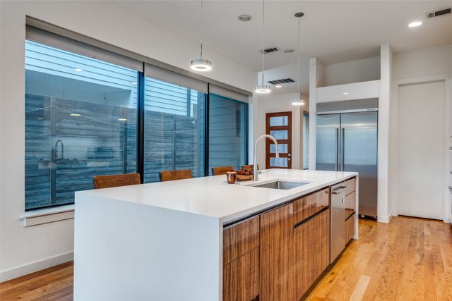 5427 Melrose Avenue, Dallas, TX 75206