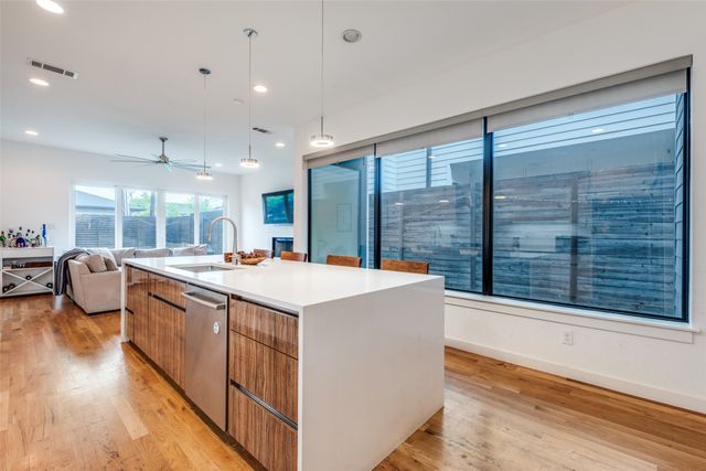 5427 Melrose Avenue, Dallas, TX 75206