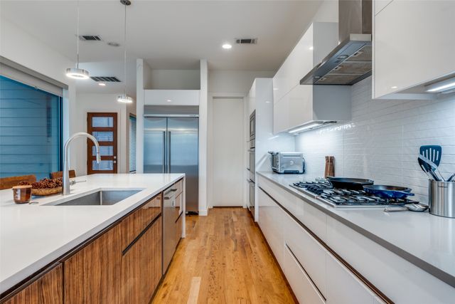 5427 Melrose Avenue, Dallas, TX 75206