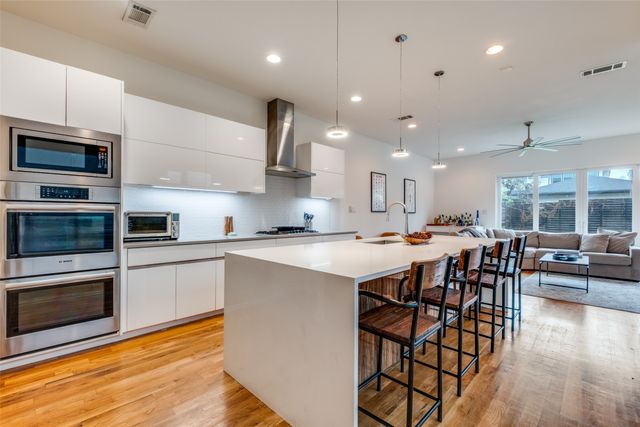 5427 Melrose Avenue, Dallas, TX 75206