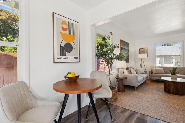 108 Cypress St D, Alameda, CA 94501