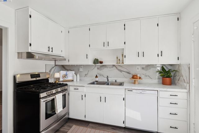 108 Cypress St D, Alameda, CA 94501