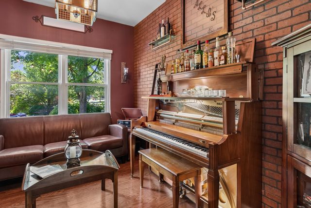 2236 Stowe Circle, Naperville, IL 60564