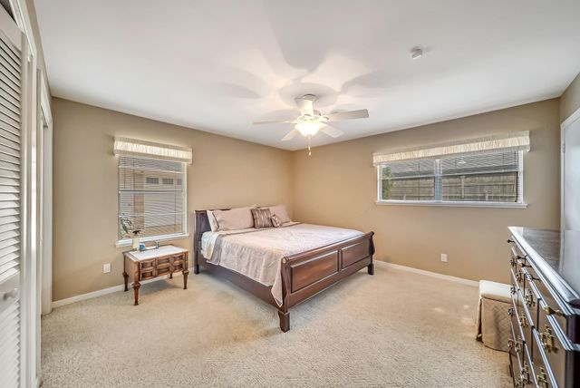 1330 Foxwood Road, Houston, TX 77008