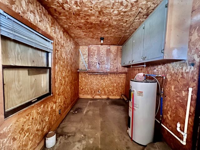 16144 Horse Shoe Drive, Houston, MO 65483