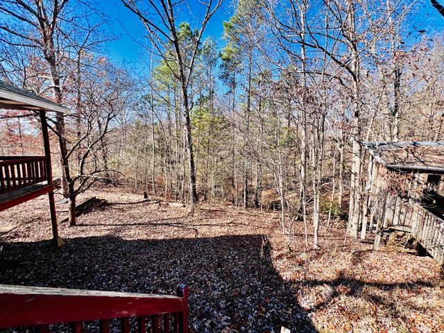 16144 Horse Shoe Drive, Houston, MO 65483