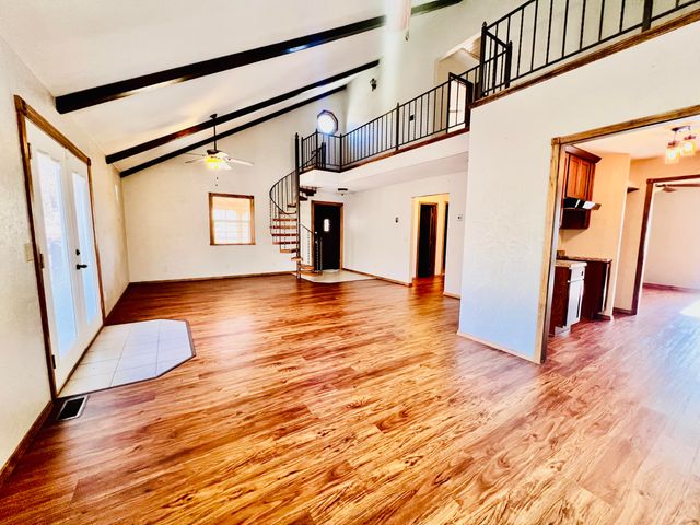 16144 Horse Shoe Drive, Houston, MO 65483