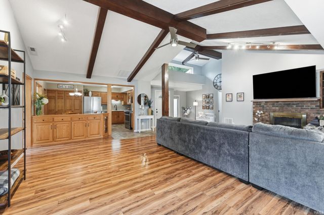 6335 Tanbark Trail, Fort Wayne, IN 46835